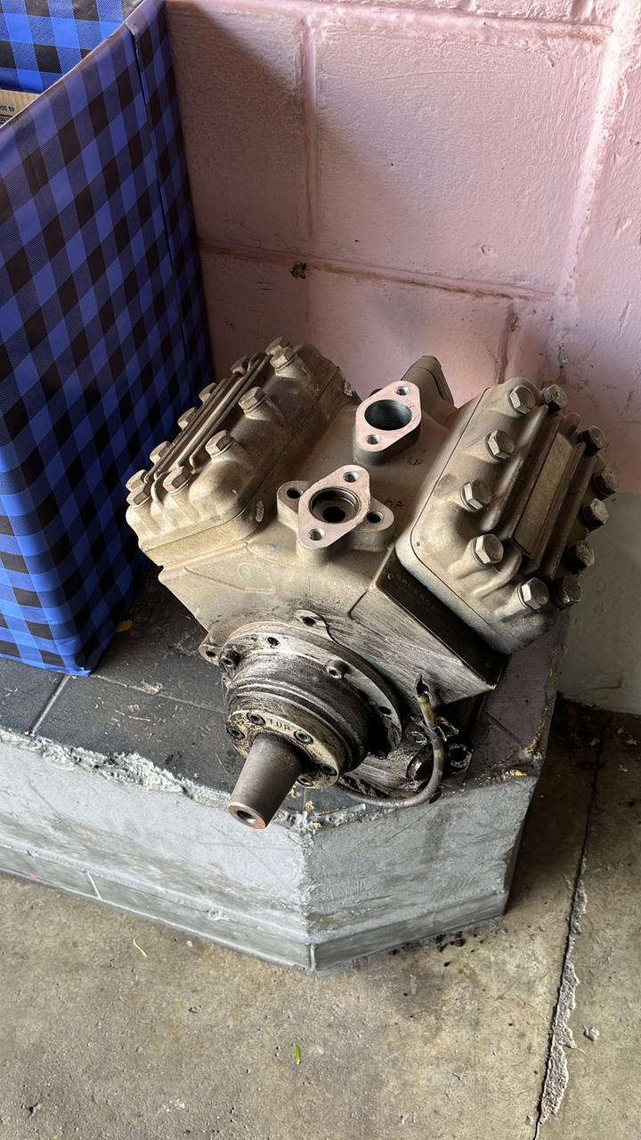 Compressor para sistema de refrigeração